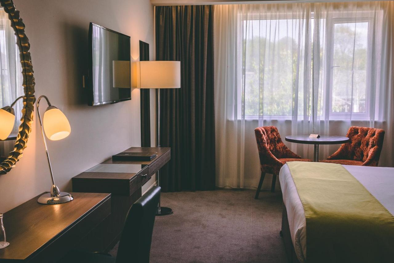 Hotel Kilmore Каван Екстер'єр фото